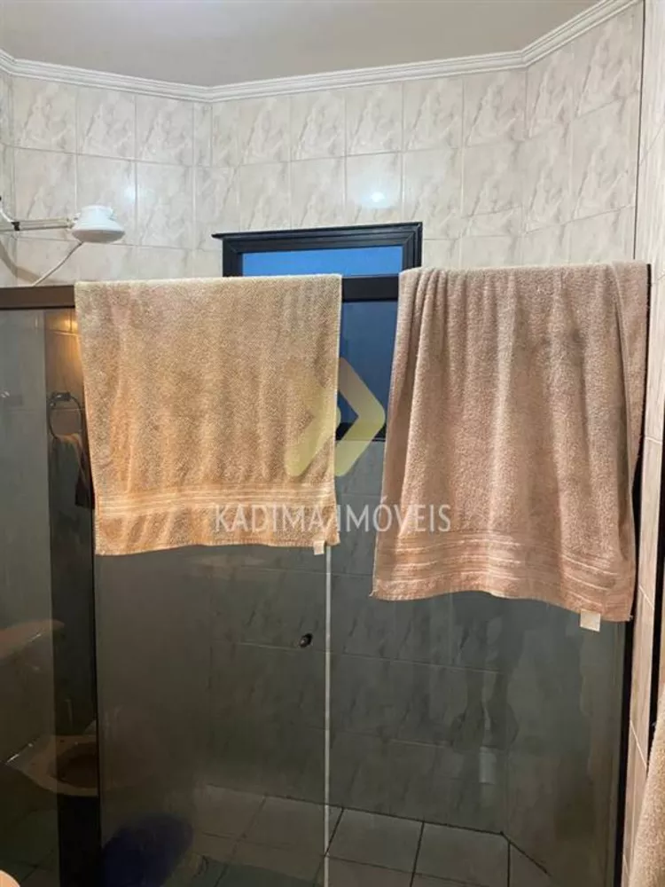 Apartamento à venda com 2 quartos, 80m² - Foto 11