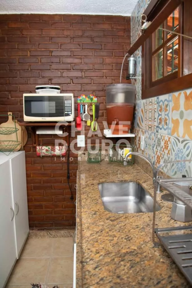 Casa, 4 quartos, 111 m² - Foto 1