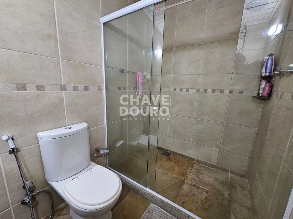 Casa, 5 quartos, 269 m² - Foto 8