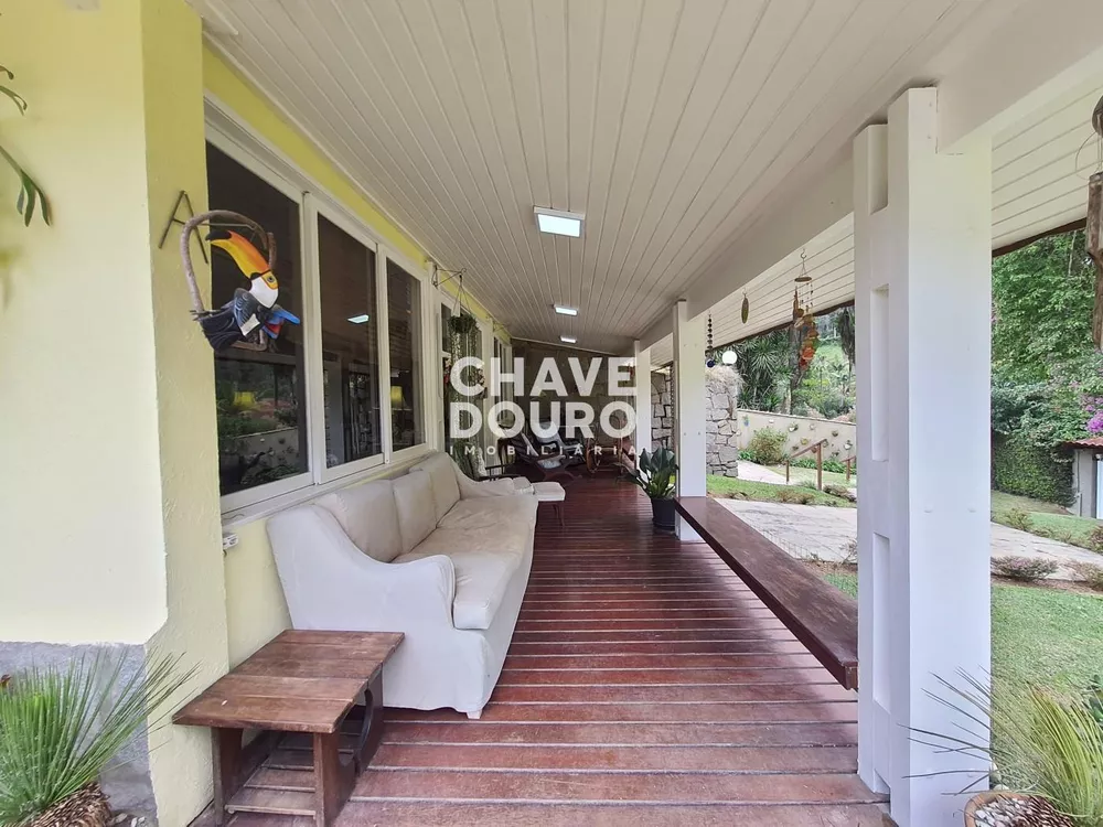 Casa, 5 quartos, 269 m² - Foto 2