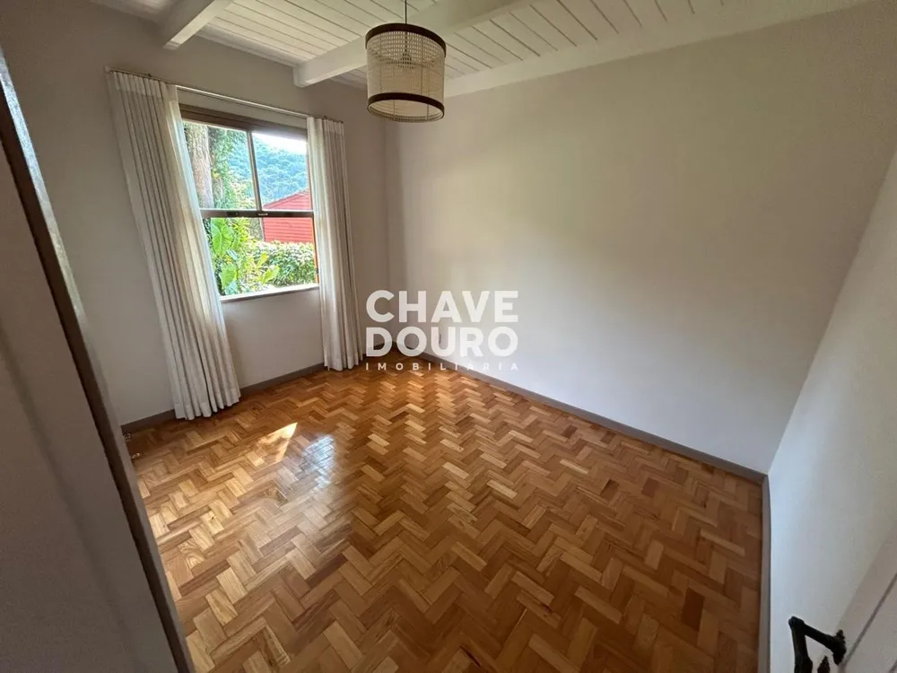 Casa, 4 quartos, 206 m² - Foto 19