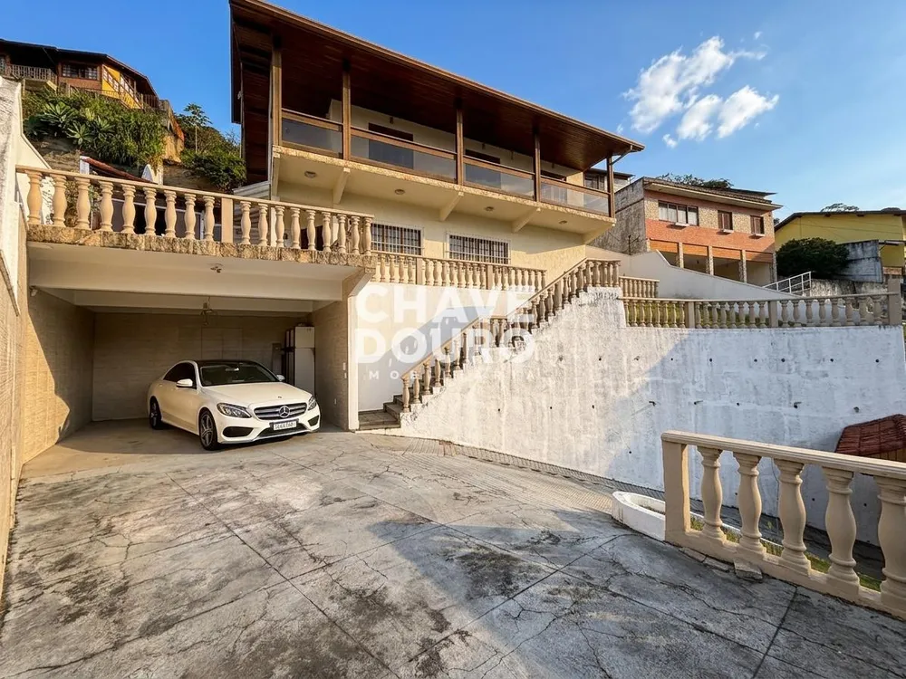 Casa, 4 quartos, 192 m² - Foto 2