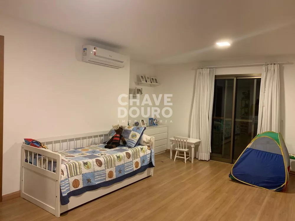 Cobertura, 3 quartos, 227 m² - Foto 20