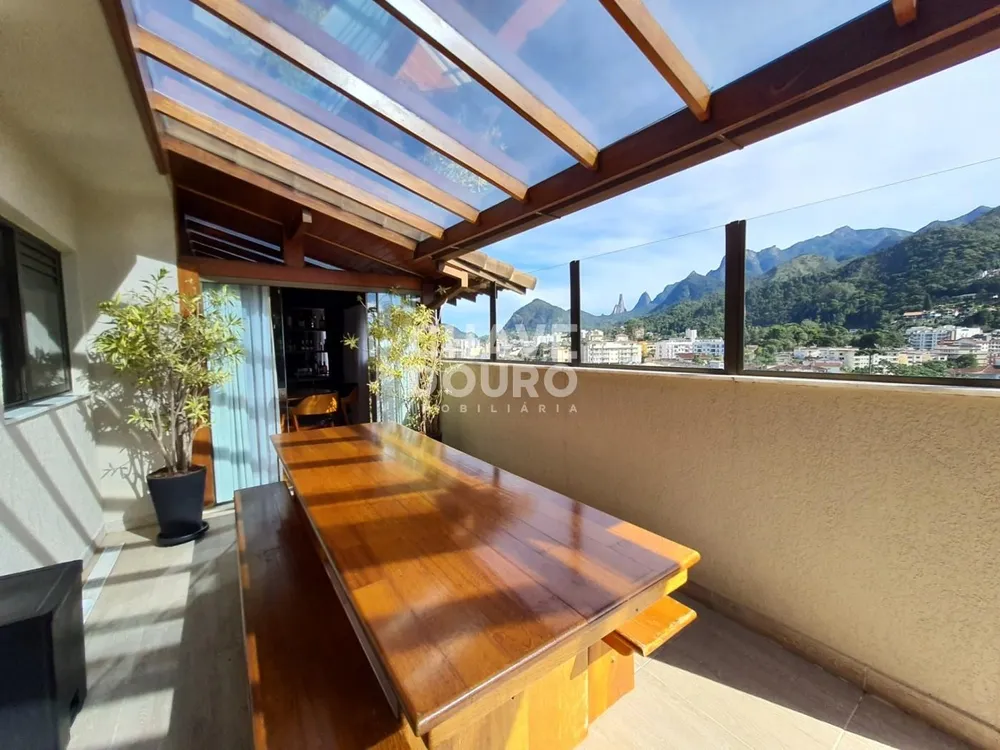 Cobertura, 3 quartos, 144 m² - Foto 2