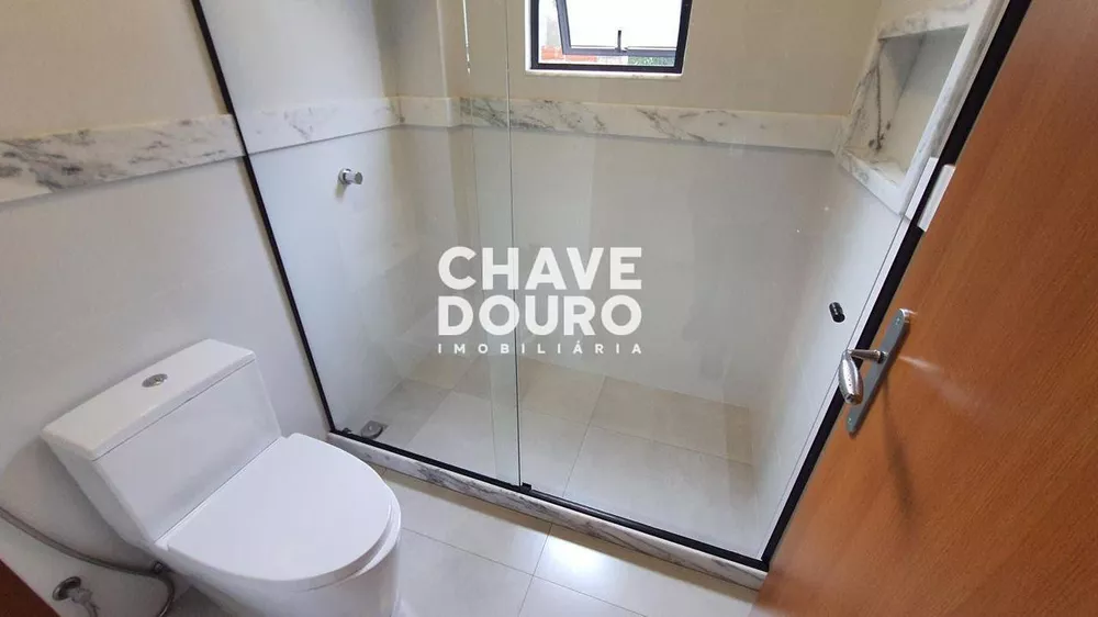 Casa, 3 quartos, 390 m² - Foto 1