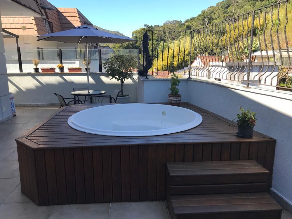 Cobertura à venda com 3 quartos, 227m² - Foto 2