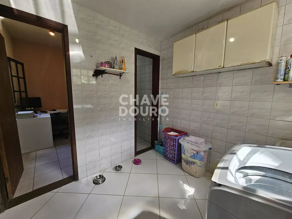 Casa, 3 quartos, 229 m² - Foto 27