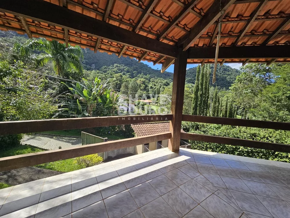 Casa, 3 quartos, 229 m² - Foto 23