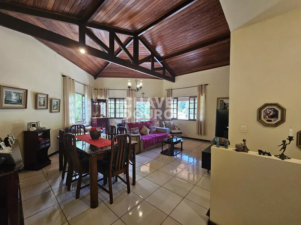Casa, 3 quartos, 229 m² - Foto 36