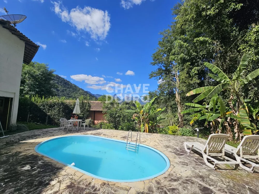 Casa, 3 quartos, 229 m² - Foto 13