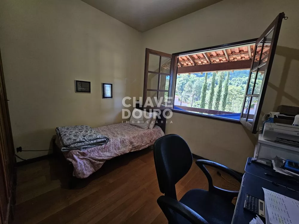 Casa, 3 quartos, 229 m² - Foto 14