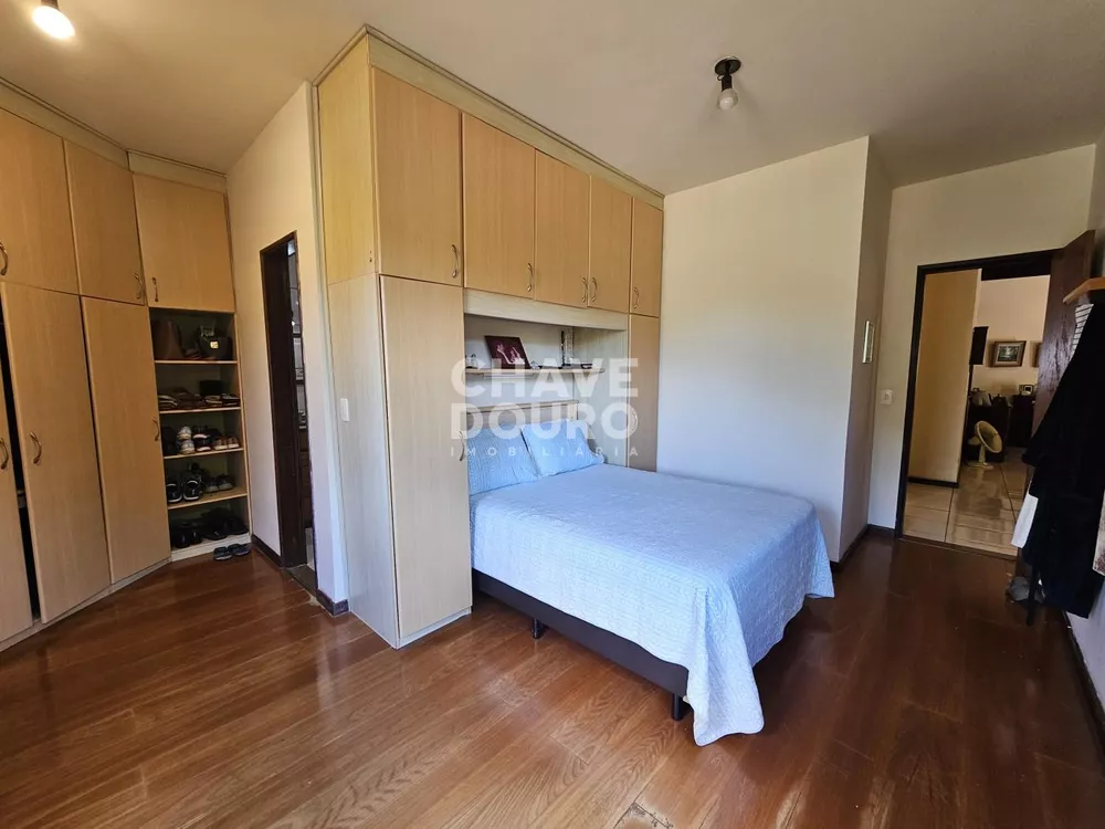 Casa, 3 quartos, 229 m² - Foto 7