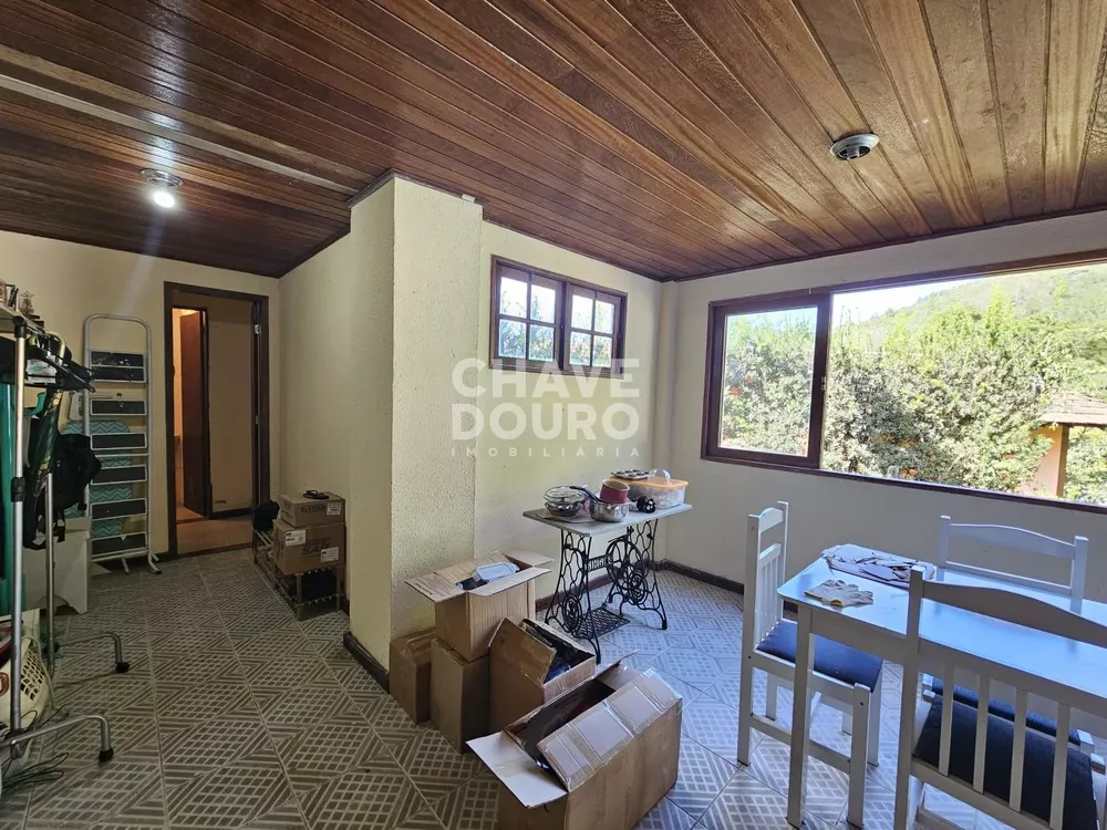 Casa, 3 quartos, 229 m² - Foto 26