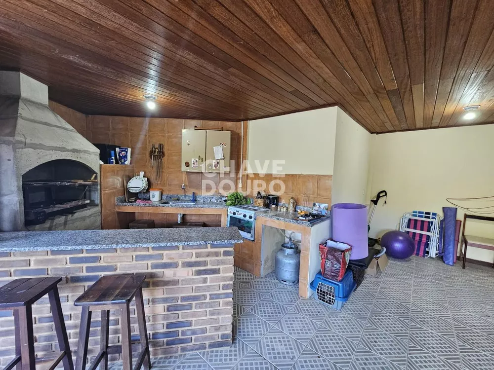 Casa, 3 quartos, 229 m² - Foto 8