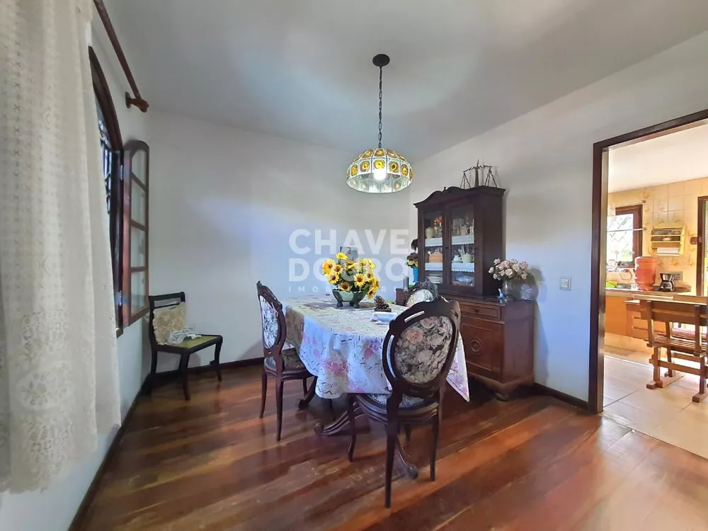 Casa, 3 quartos, 229 m² - Foto 11