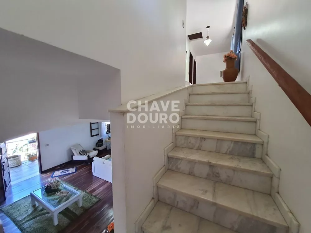 Casa, 3 quartos, 229 m² - Foto 15