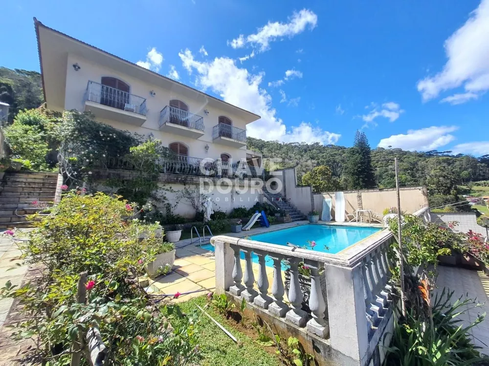 Casa, 3 quartos, 229 m² - Foto 47