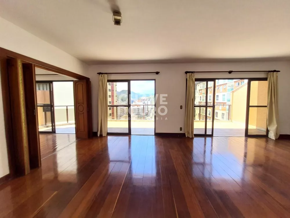Cobertura, 4 quartos, 329 m² - Foto 3