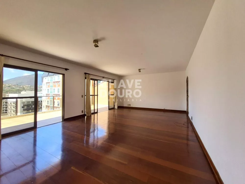 Cobertura, 4 quartos, 329 m² - Foto 5