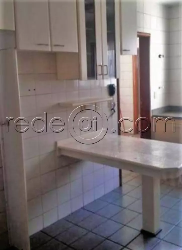 Apartamento à venda com 4 quartos, 151m² - Foto 10