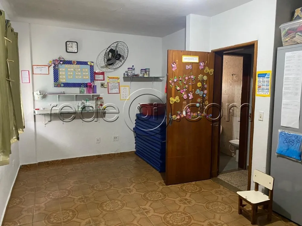 Prédio Inteiro, 588 m² - Foto 11