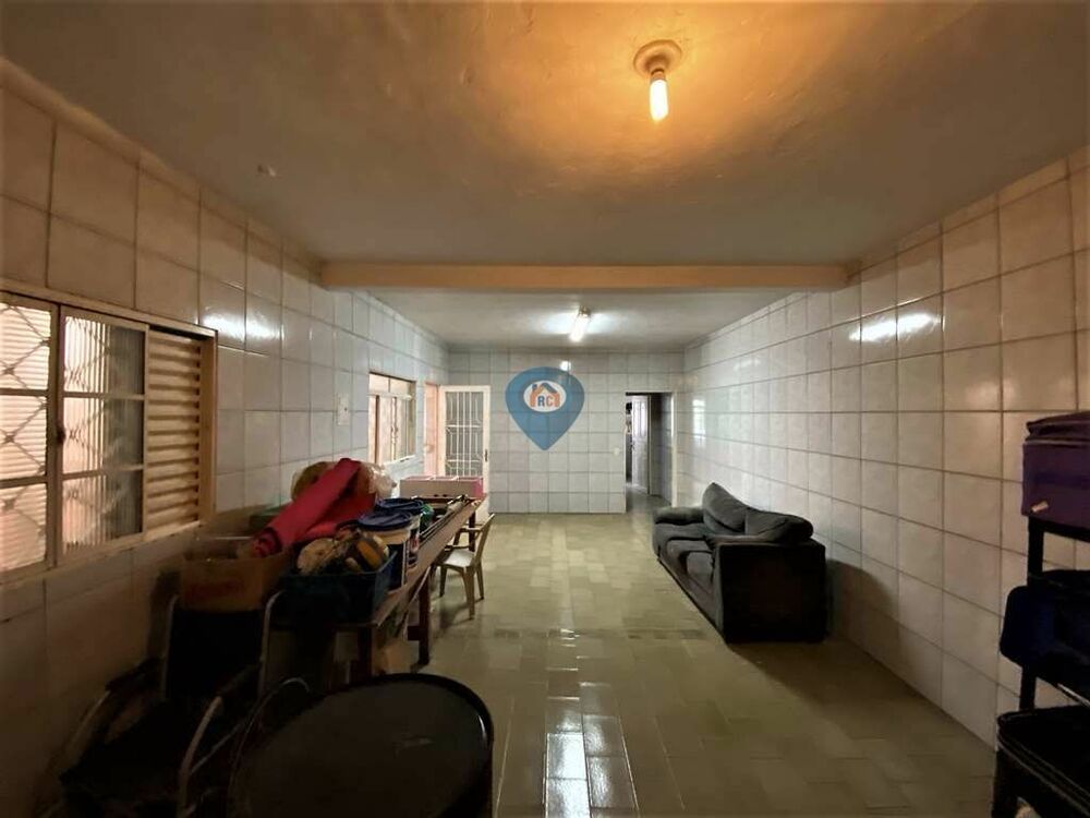 Casa à venda com 4 quartos, 780m² - Foto 4