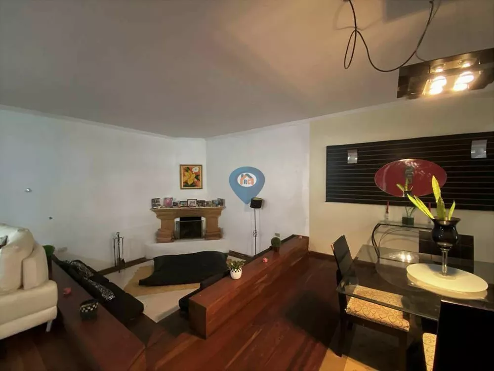 Casa, 4 quartos, 780 m² - Foto 1