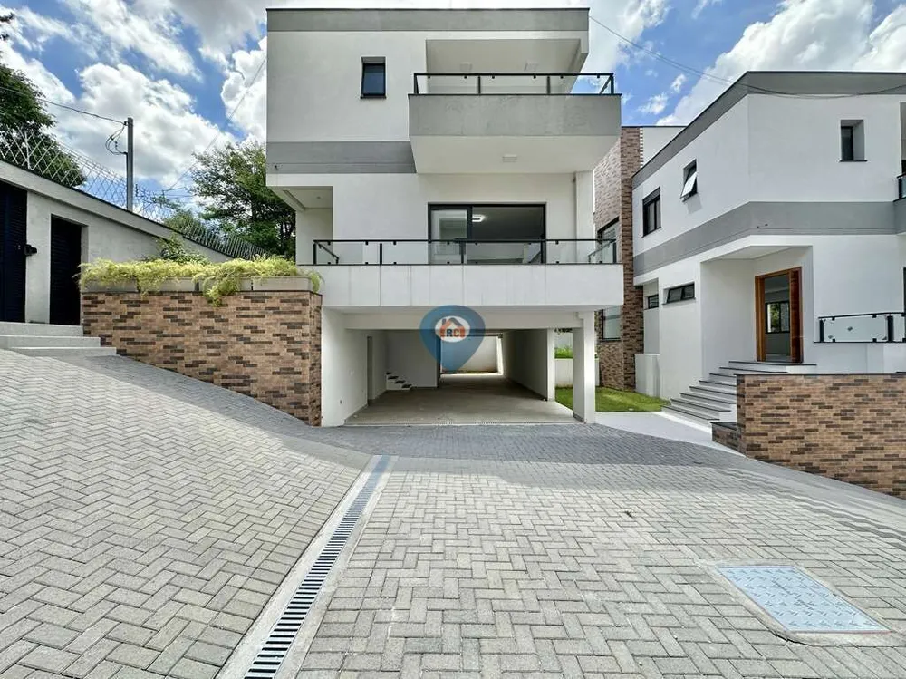 Casa, 3 quartos, 326 m² - Foto 1