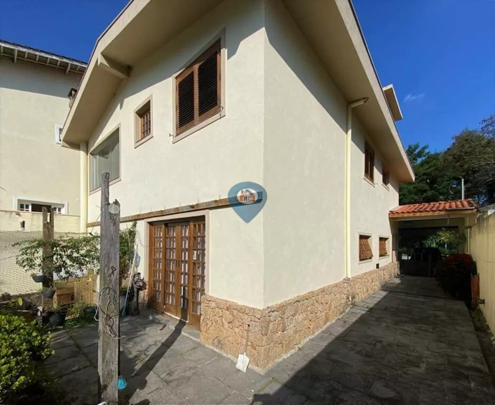 Casa, 4 quartos, 304 m² - Foto 1