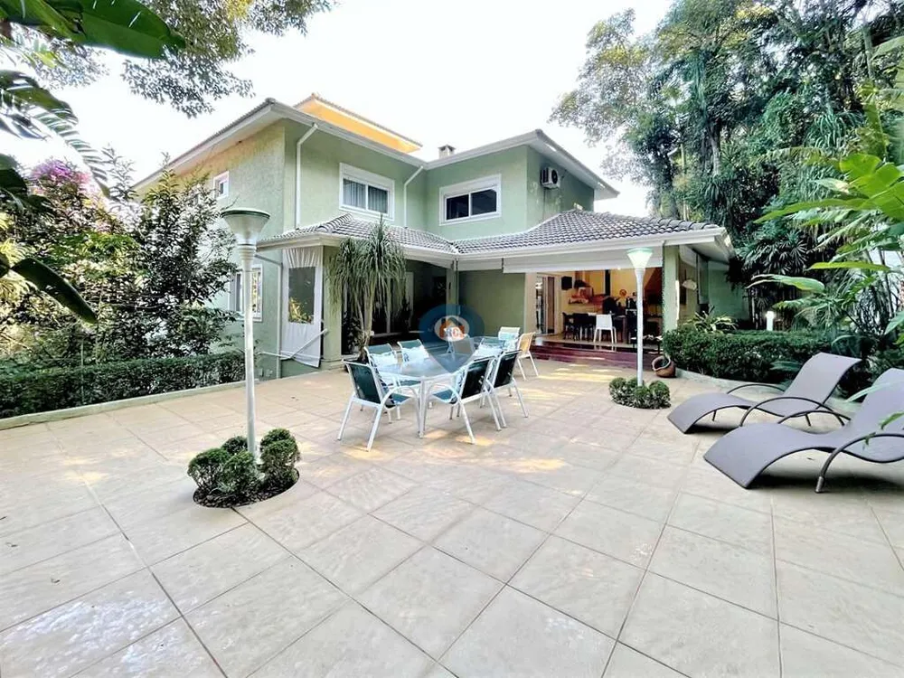 Casa, 4 quartos, 553 m² - Foto 1