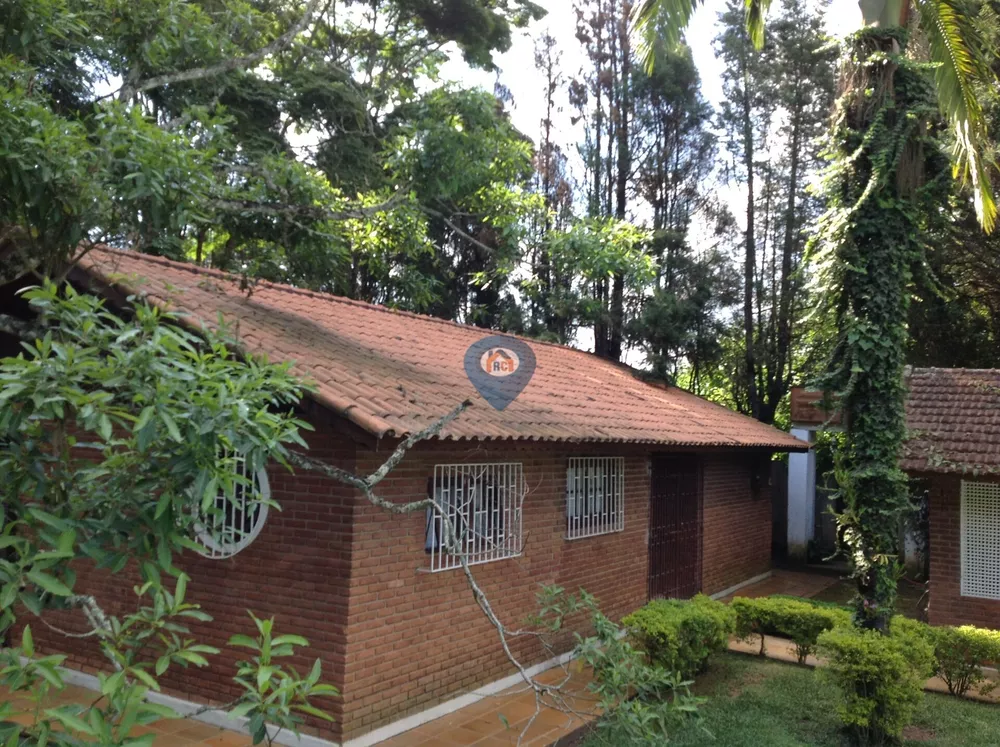 Chácara, 3 quartos, 1716 m² - Foto 2