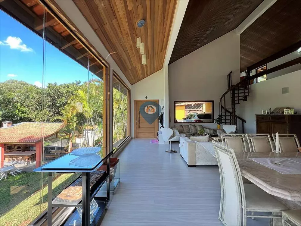 Casa, 4 quartos, 350 m² - Foto 2