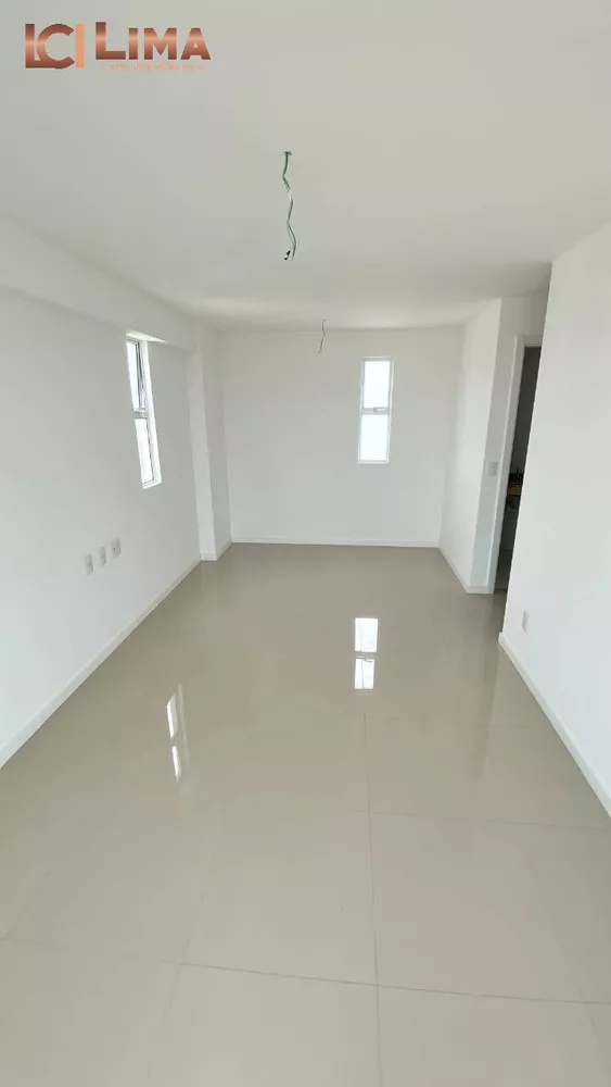 Apartamento à venda com 3 quartos, 112m² - Foto 4