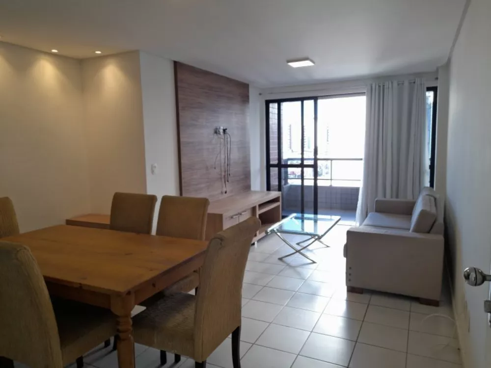 Apartamento para alugar com 3 quartos, 105m² - Foto 2