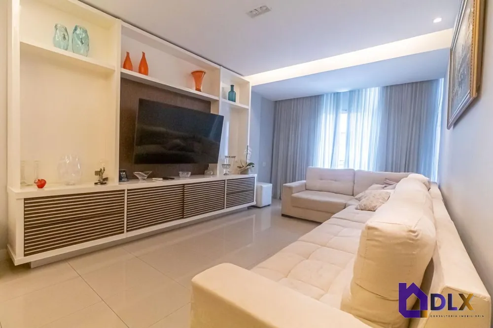 Apartamento, 3 quartos, 156 m² - Foto 2