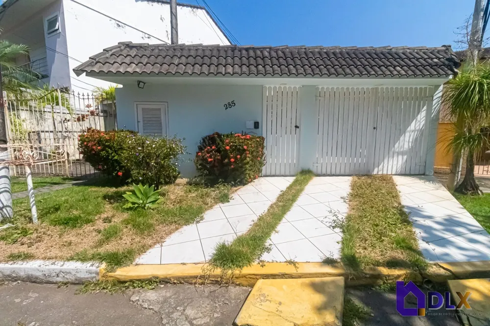 Casa, 3 quartos, 241 m² - Foto 2
