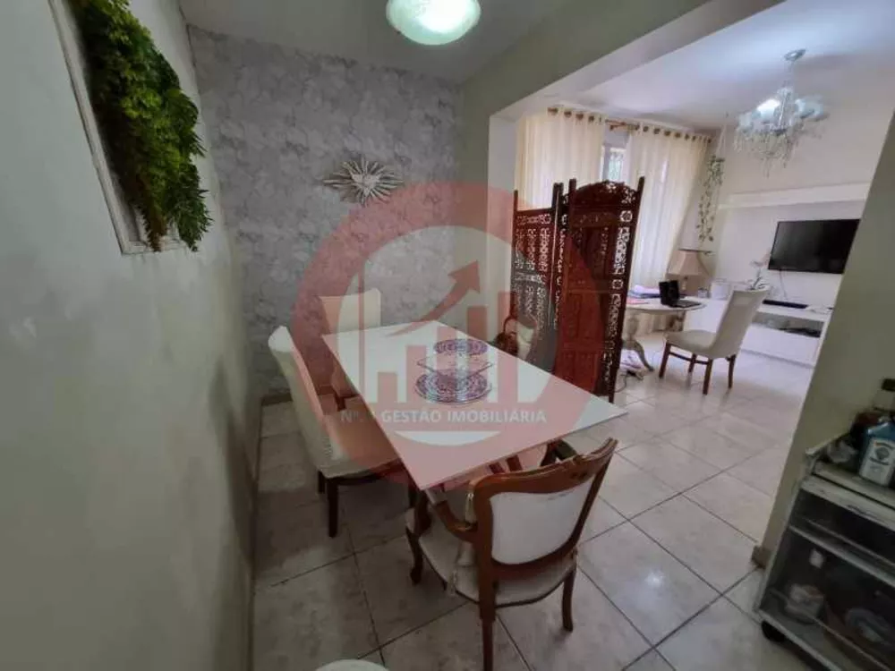 Casa, 3 quartos, 211 m² - Foto 3