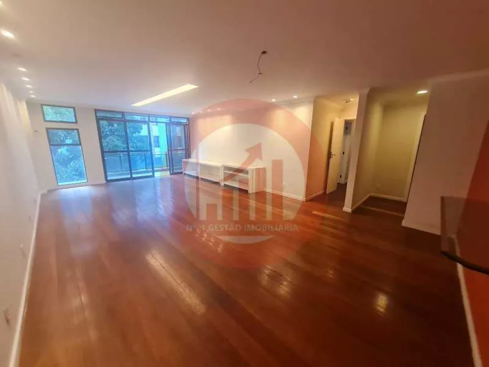 Apartamento, 4 quartos, 226 m² - Foto 1