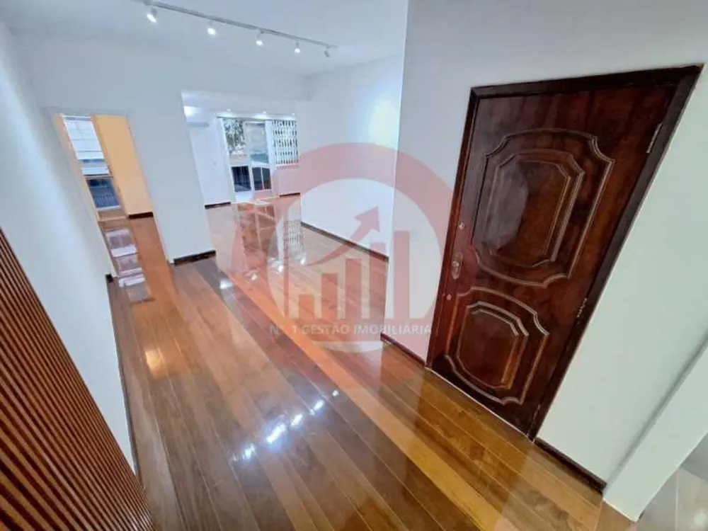 Apartamento, 3 quartos, 100 m² - Foto 2