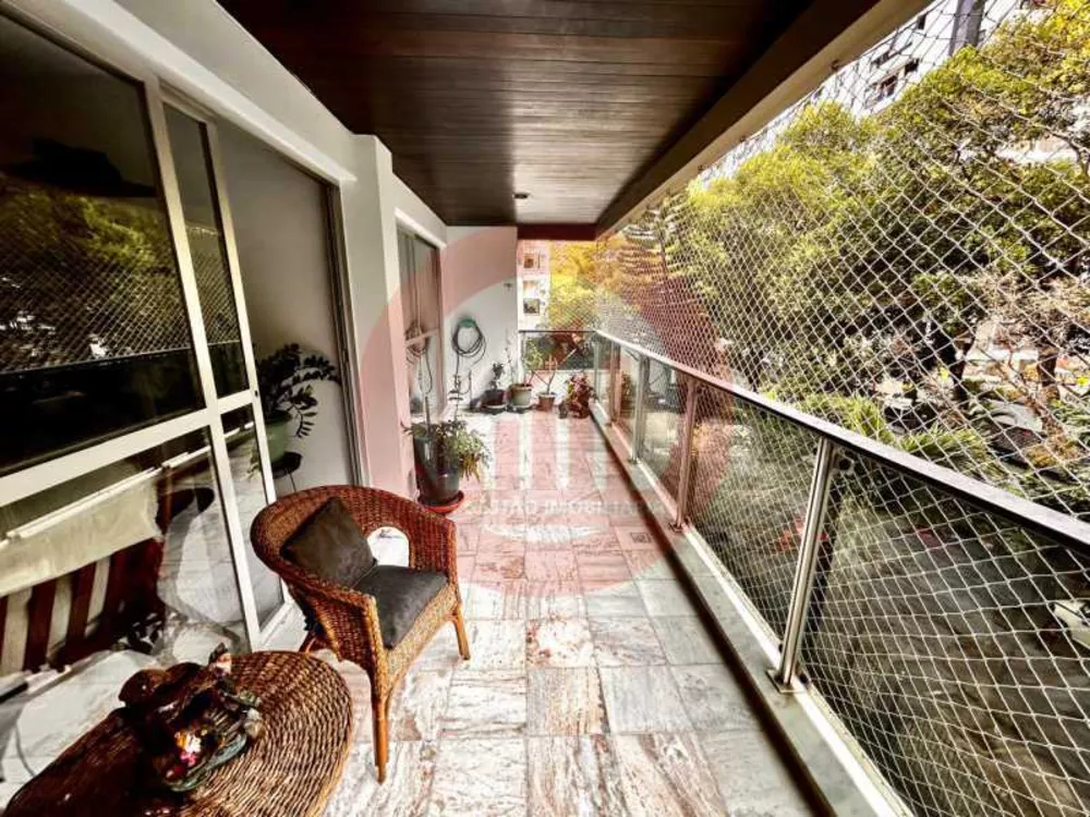 Apartamento, 3 quartos, 147 m² - Foto 1