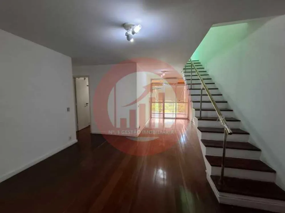 Cobertura, 4 quartos, 214 m² - Foto 2