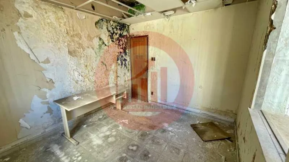 Casa, 7 quartos, 263 m² - Foto 1