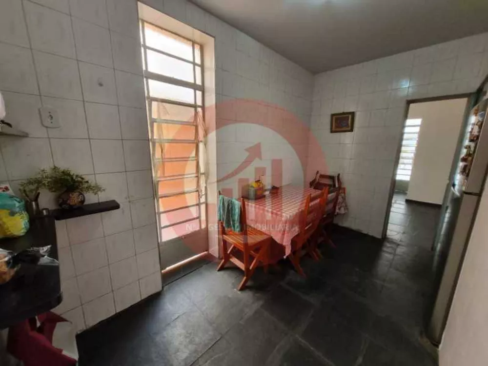 Casa, 5 quartos, 258 m² - Foto 14