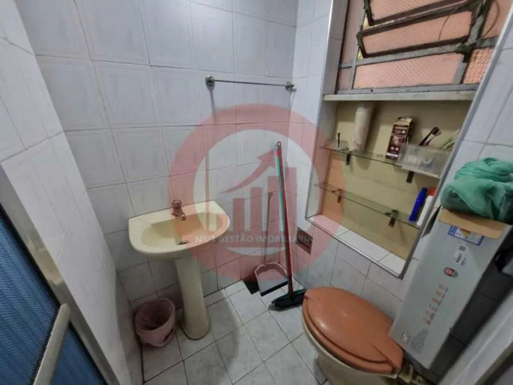 Casa, 5 quartos, 258 m² - Foto 2
