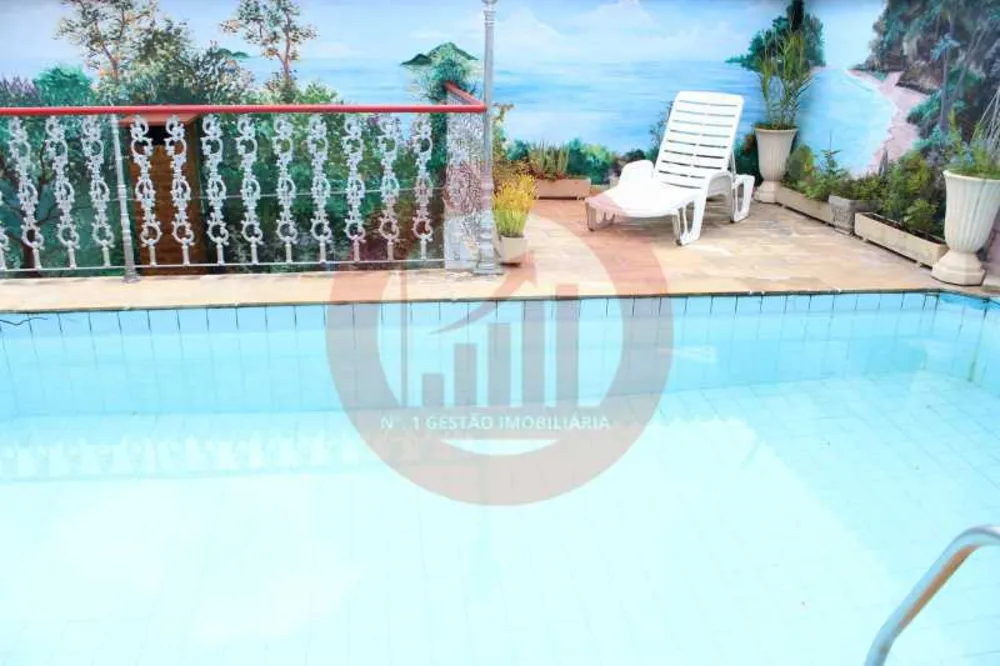 Casa, 4 quartos, 361 m² - Foto 1