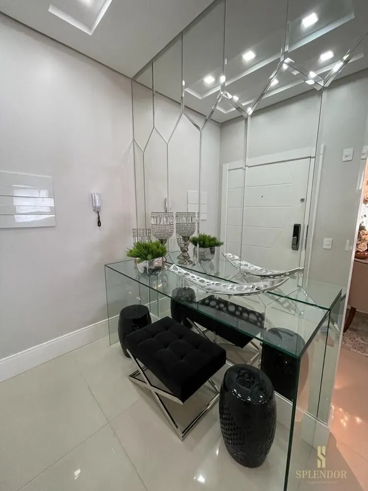 Apartamento, 3 quartos, 240 m² - Foto 10