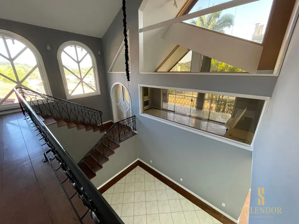 Casa, 4 quartos, 350 m² - Foto 4