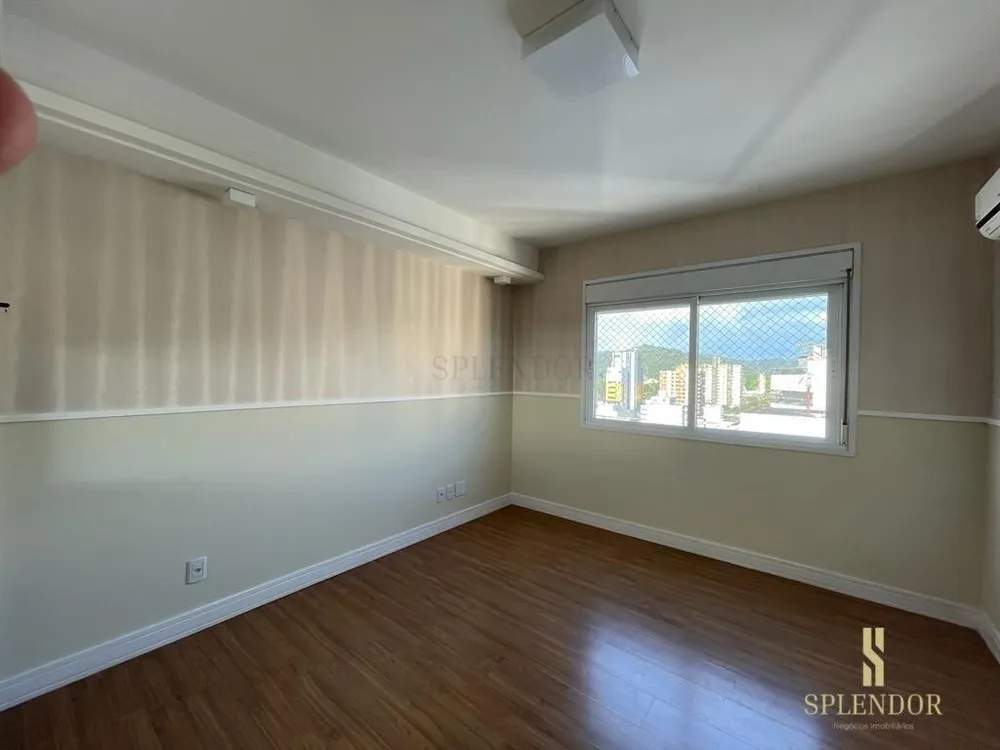 Apartamento, 3 quartos, 459 m² - Foto 4