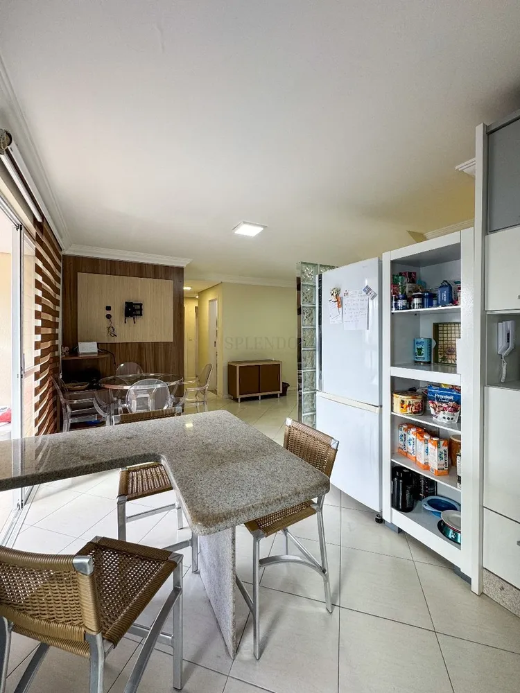Apartamento, 4 quartos, 206 m² - Foto 3