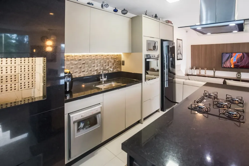 Casa, 3 quartos, 288 m² - Foto 11